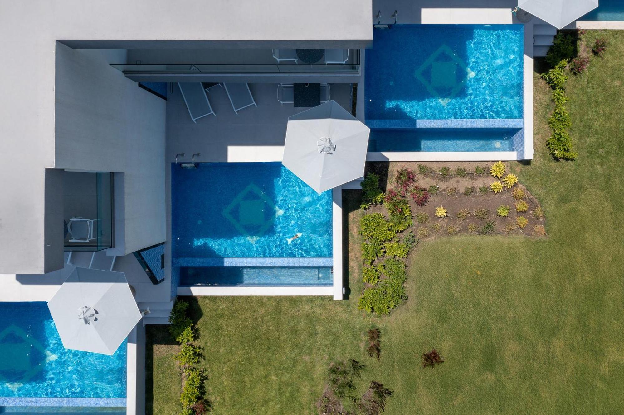 Elysium Villas Quartet サルティ エクステリア 写真